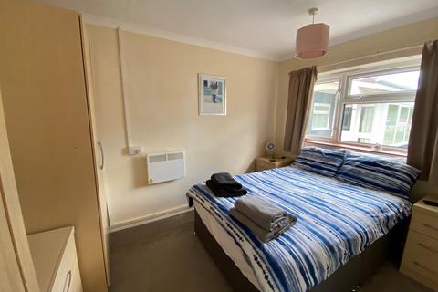 1 bedroom semi-detached bungalow for sale, Marsh Road, Broadlands Holiday Park & Marina, Lowestoft