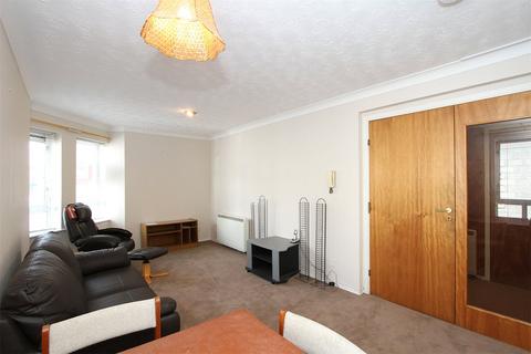 1 bedroom flat to rent, Ashvale Court, City Centre, Aberdeen, AB10