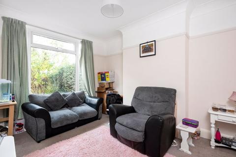140 Court Road, Orpington, BR6 0PY