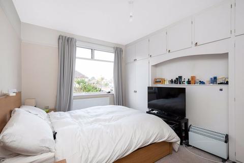 140 Court Road, Orpington, BR6 0PY