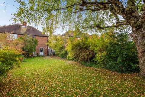 140 Court Road, Orpington, BR6 0PY