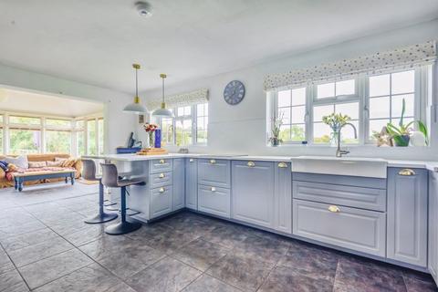 5 bedroom detached house for sale - St. Maughans, Monmouth