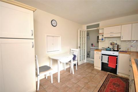 241 Park View, Crewkerne, TA18 8JH