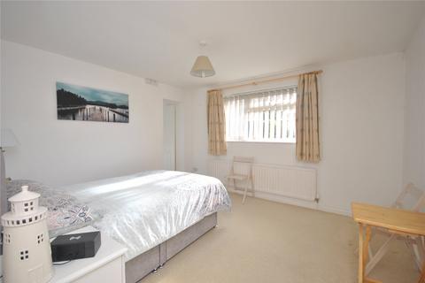 241 Park View, Crewkerne, TA18 8JH