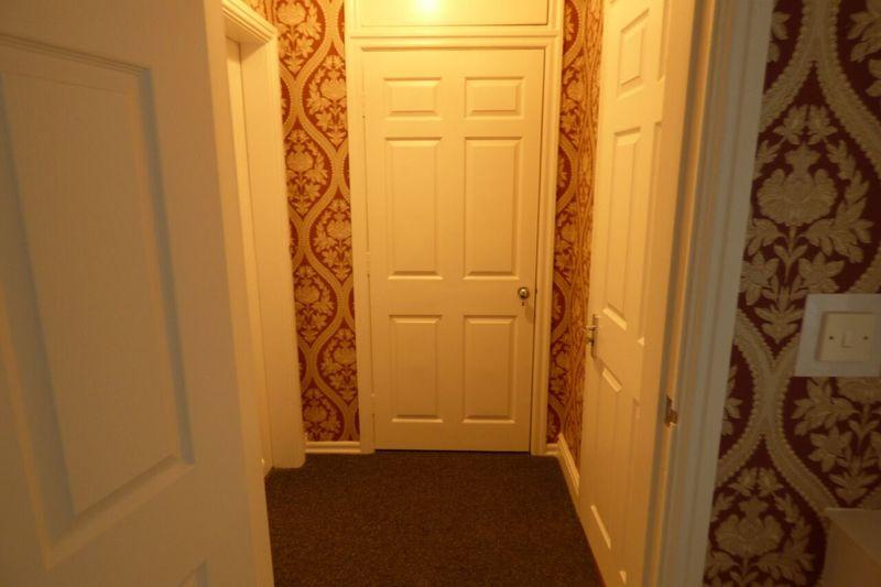 Whetstone Lane, Birkenhead, CH41 2TQ 1 bed apartment £500 pcm (£115 pw)