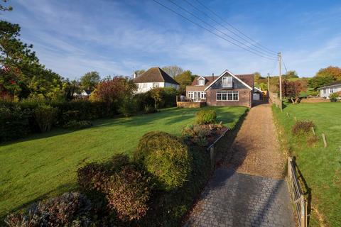 4 bedroom detached house for sale - Canterbury Road, Elham, Canterbury, CT4