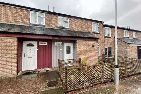 3 bedroom terraced house for sale - Lincoln Close, Dunstable