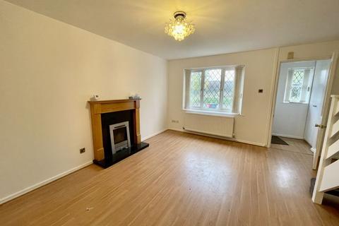 4 bedroom semi-detached house to rent - Whitefield Road, Bury, Greater Manchester