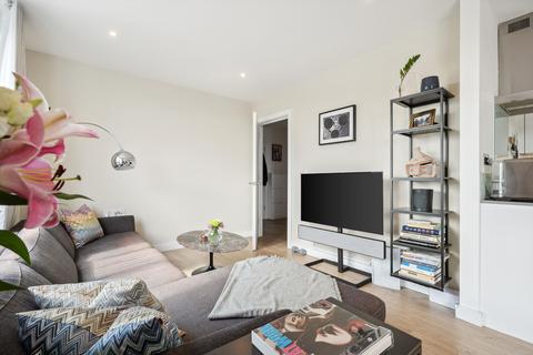 3 bedroom flat for sale - St. Pauls Way, London, E3