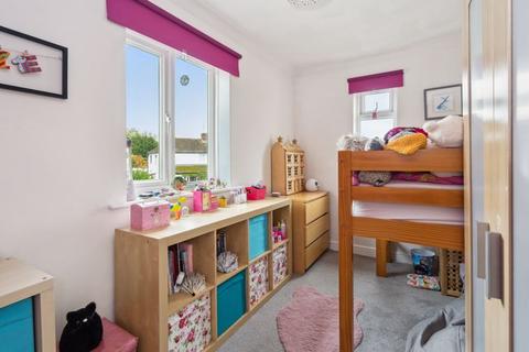 42 Bowness Avenue, Didcot, OX11 8NE