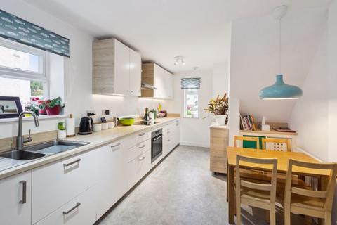 42 Bowness Avenue, Didcot, OX11 8NE