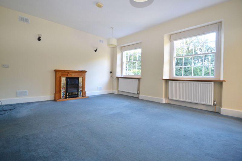 Lounge Dining Room