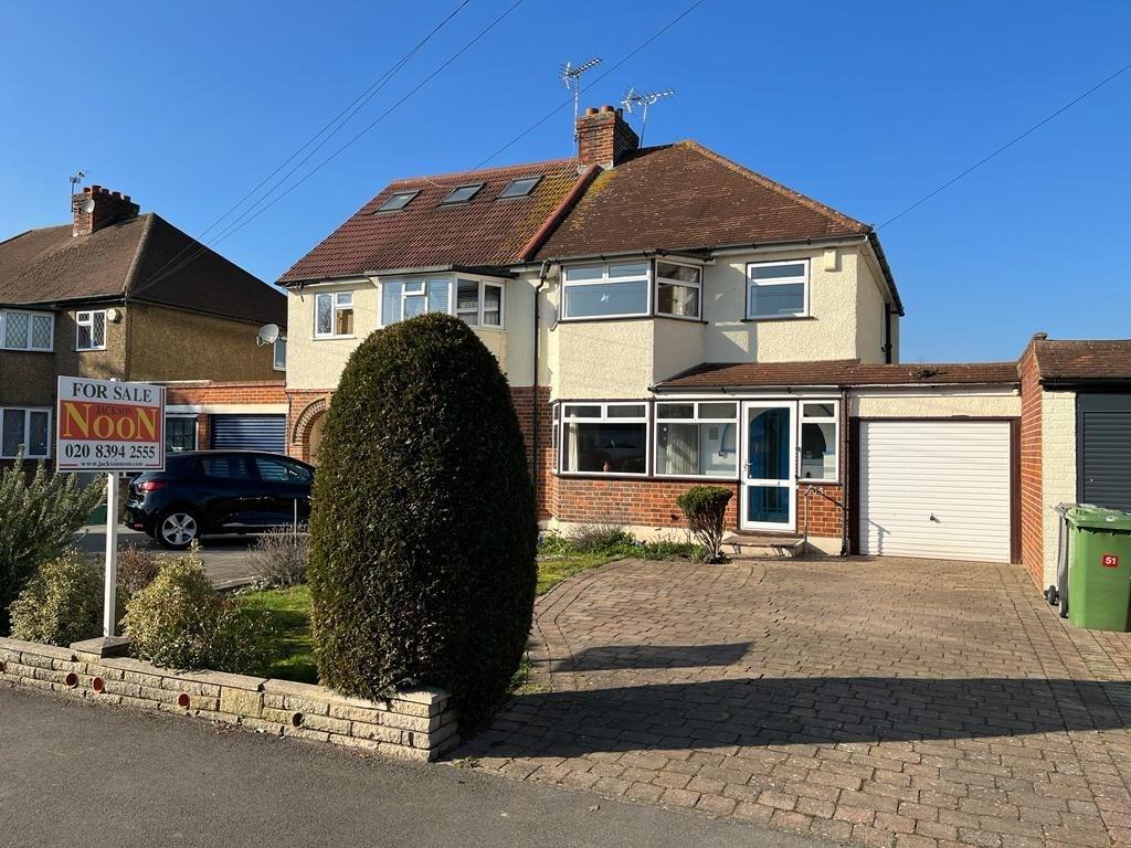 Court Farm Avenue, Ewell Court, KT19 3 bed semidetached house £610,000