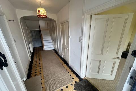 undefined, New Road, Crickhowell, NP8