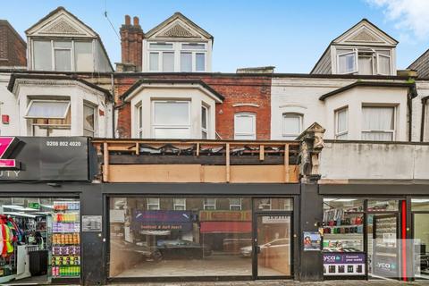 Shop to rent - Commercial Unit West Green Road