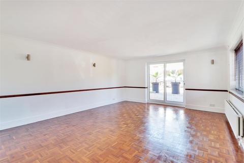 Gable Cottage Sandy Lane, Westerham, TN16 1EB