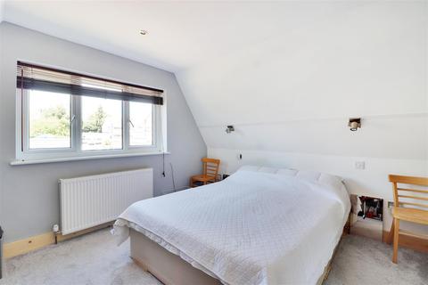 Gable Cottage Sandy Lane, Westerham, TN16 1EB
