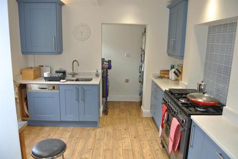 4 bedroom end of terrace house to rent - Campion Terrace, Leamington Spa, CV32