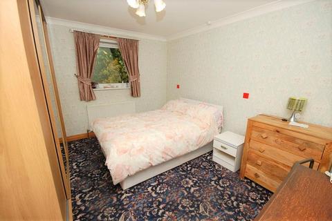 1 bedroom flat for sale - The Lawns, High Street, Heckmondwike