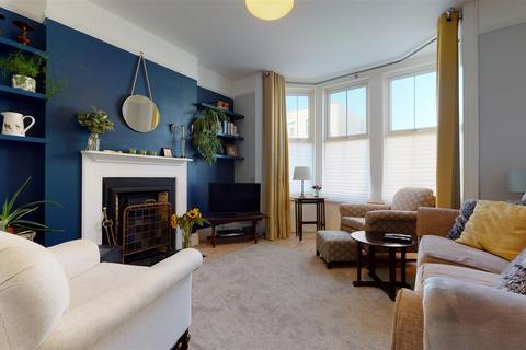 34 West Bay Terrace Chiswell, Portland, DT5 1AN
