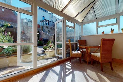 34 West Bay Terrace Chiswell, Portland, DT5 1AN
