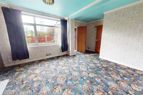 3 bedroom semi-detached house for sale - Lingdale Road, Bradford