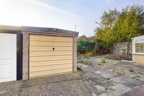 9 Bempton Drive, Bridlington, YO16 7HG