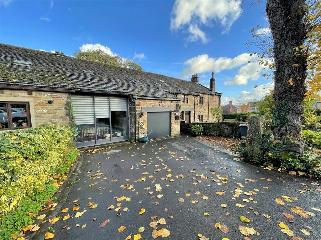 Langroyd Road, Colne 4 bed barn conversion £565,000