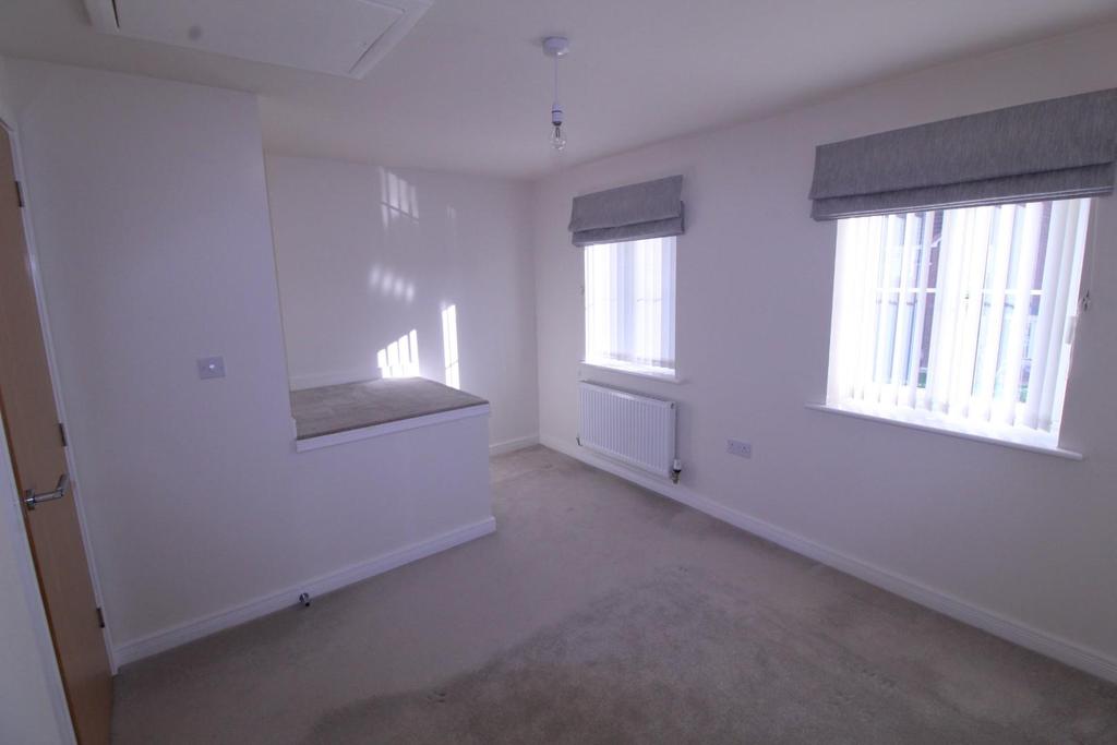 Bedroom 2.JPG