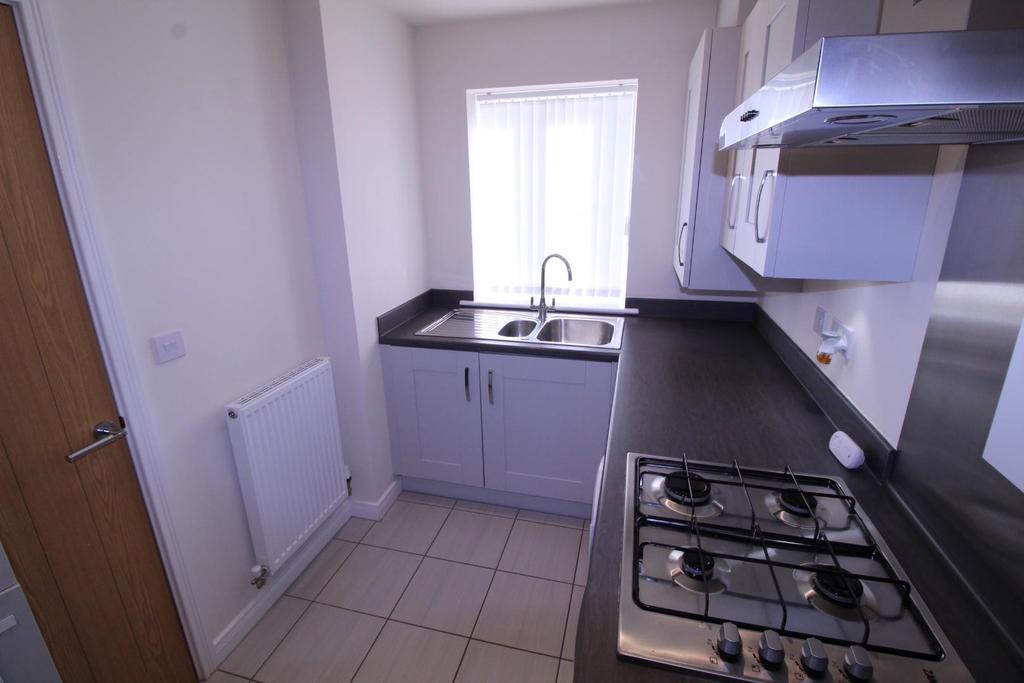 Kitchen 2.JPG