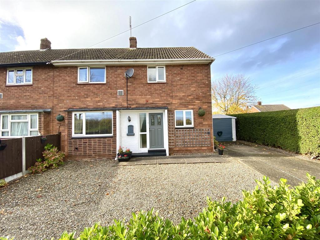 Hereford Road, Shrewsbury 3 bed terraced house £250,000