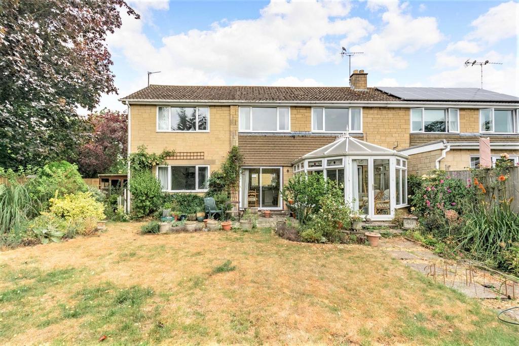 Churchill Place, Fairford 5 bed semidetached house for sale £435,000