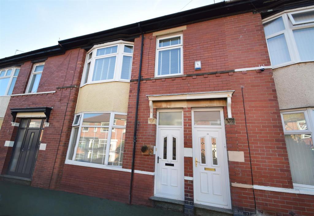 Balmoral Gardens, North Shields 2 bed flat £152,250