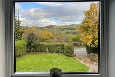 292 Buxton Road, Furness Vale, High Peak, SK23 7PX