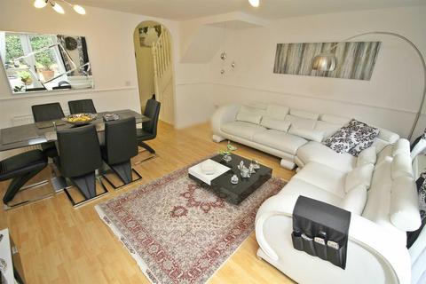 3 bedroom semi-detached house to rent - Minorca Grove, Shenley Brook End, Milton Keynes