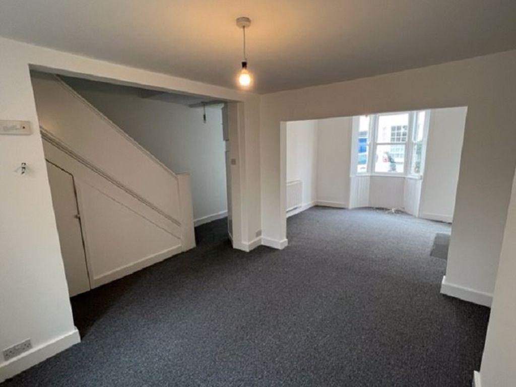 Dean Street, Brighton, BN1 3EG. 3 bed house £2,100 pcm (£485 pw)