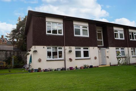 2 bedroom flat for sale - Offas Way, Knighton