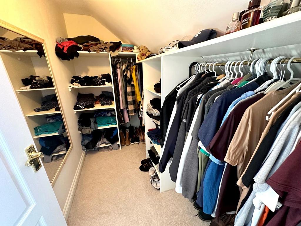 Dressing Room.jpg