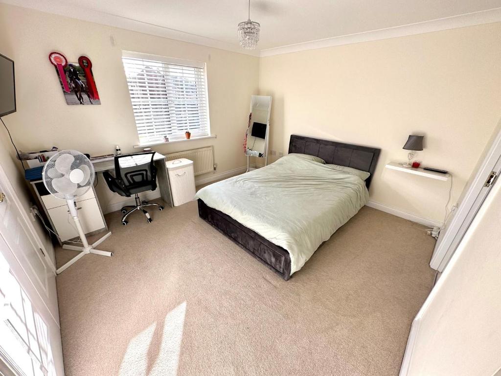 Bedroom 2.jpg