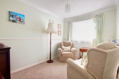 5, Churchill Court Pershore Road, Evesham, WR11 2JX