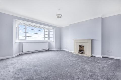 2 bedroom flat to rent, Upper Richmond Road West, East Sheen, SW14