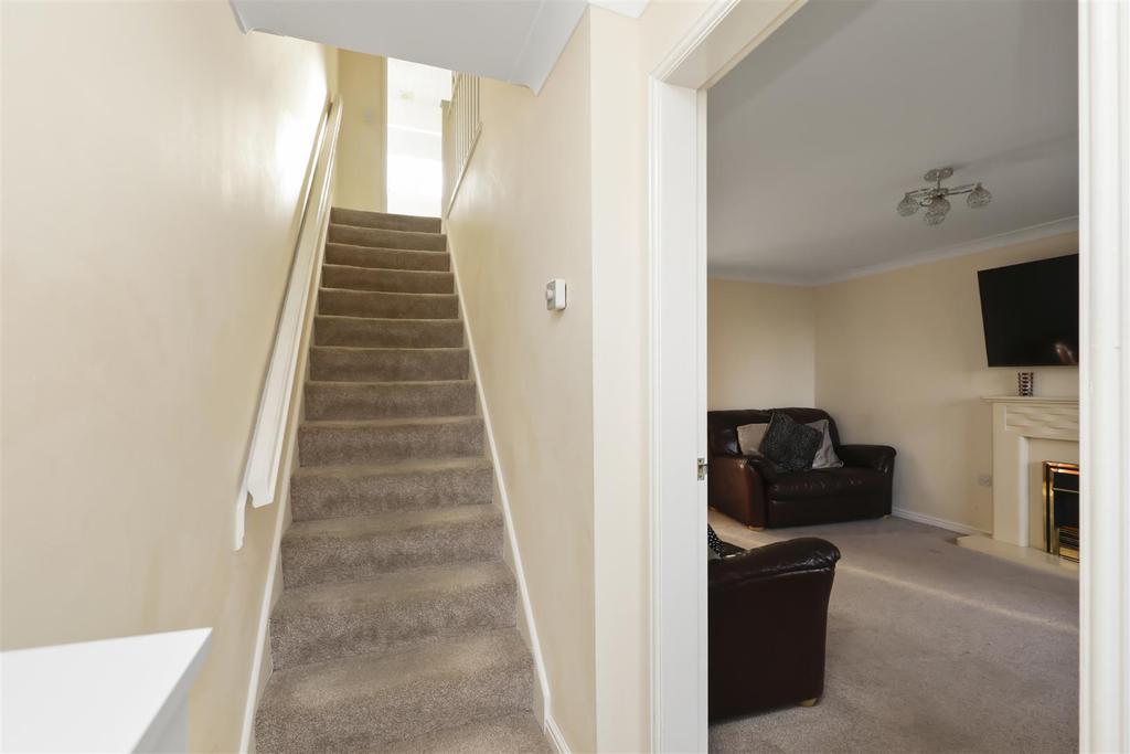21 David Crescent Dunfermline16.jpg