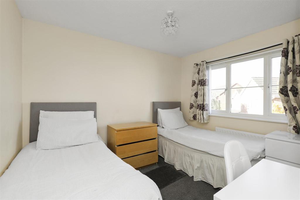 21 David Crescent Dunfermline12.jpg