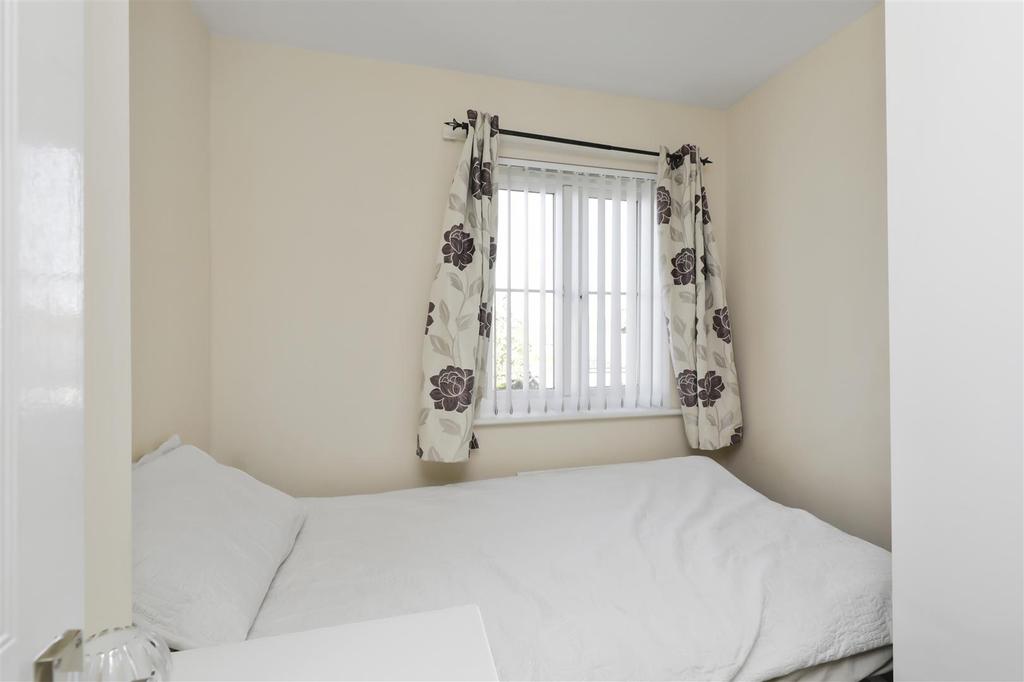 21 David Crescent Dunfermline14.jpg
