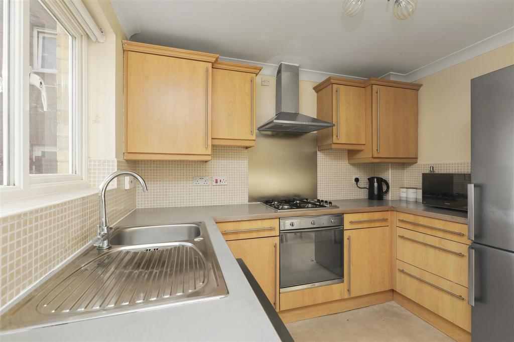 21 David Crescent Dunfermline22.jpg