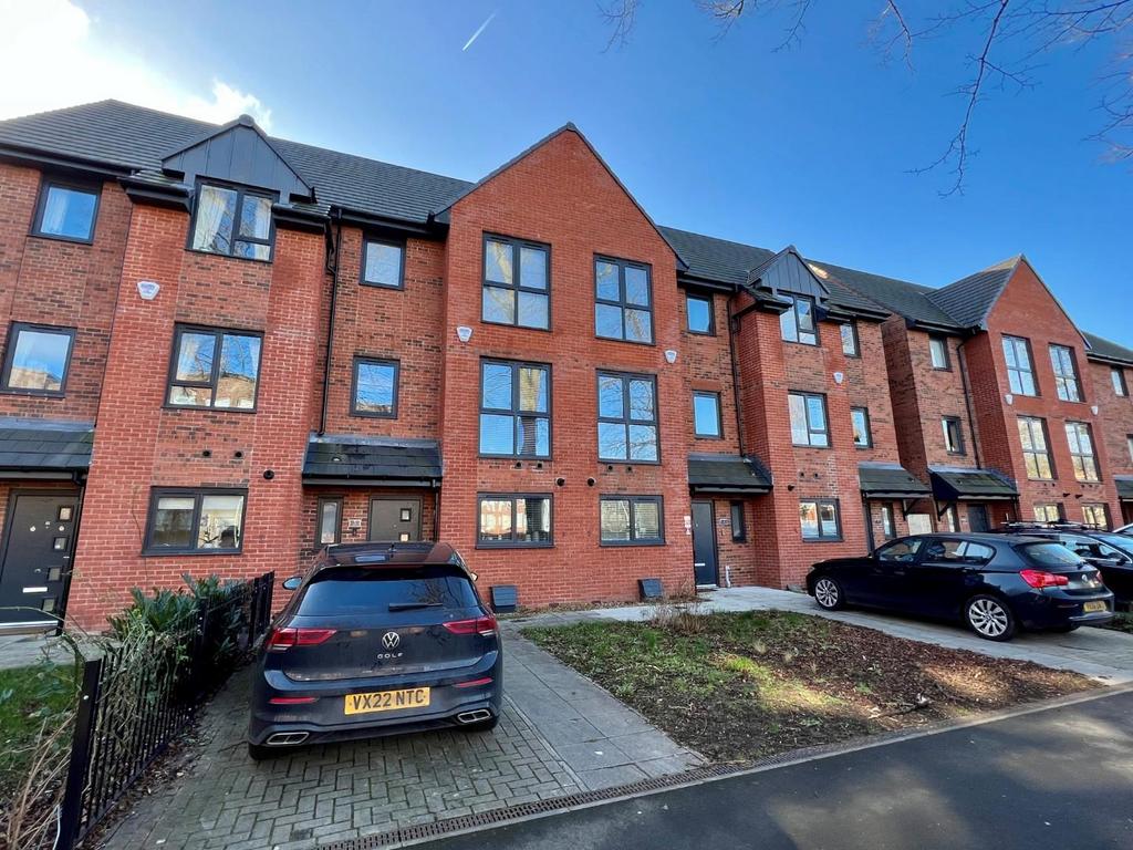 Wellington Road, Whalley Range 4 bed townhouse £440,000