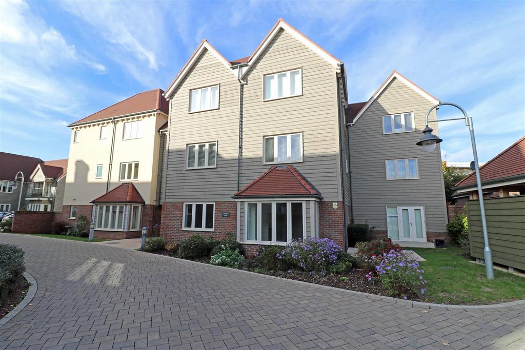 Gallagher Court, Merlin Way, Warwick 1 bed retirement property for sale
