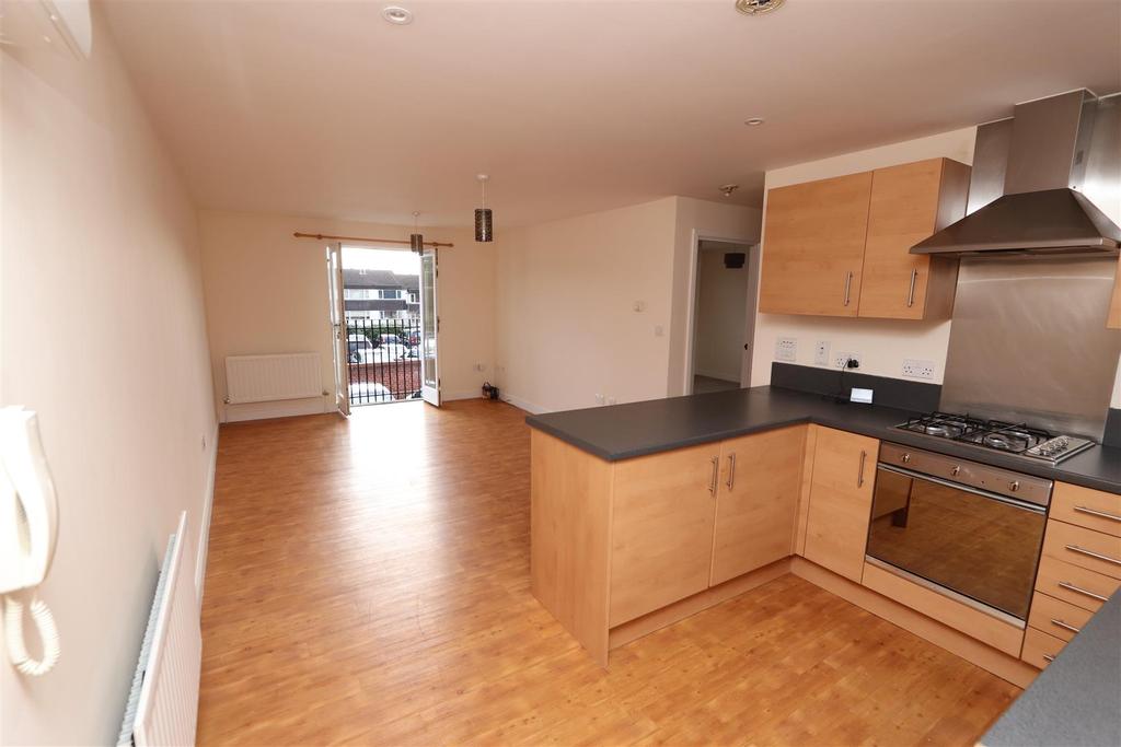 Open plan kitchen diner/living area