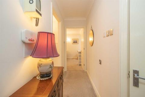 2 bedroom apartment for sale - 118 Edge Lane, Stretford