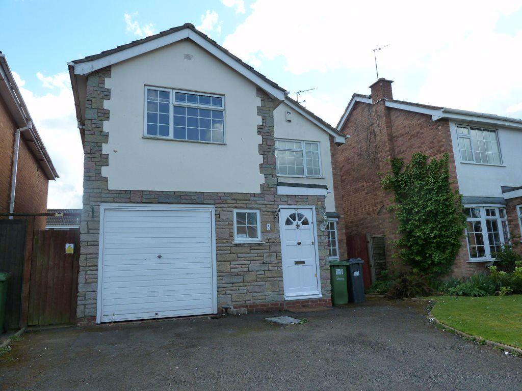 Birchway Close, Old Milverton 4 bed detached house £1,400 pcm (£323 pw)